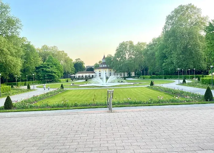 Schönes In Einer 3er Wg-wohnung Geeignet Für Einen Mann *