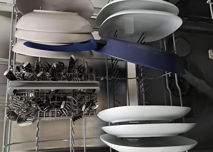 Apartment Schönes In Einer 3er Wg-wohnung Geeignet Für Einen Mann Ludwigshafen am Rhein