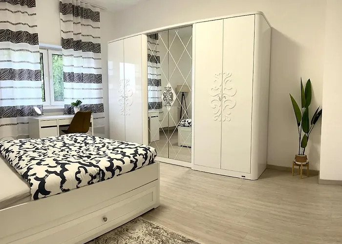 Schönes In Einer 3er Wg-wohnung Geeignet Für Einen Mann *